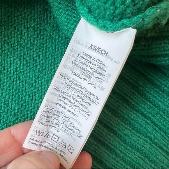 J Crew Pointelle Cable-front Pullover
Sweater Kelley Green Wool Jumper - Picture 4 of 4